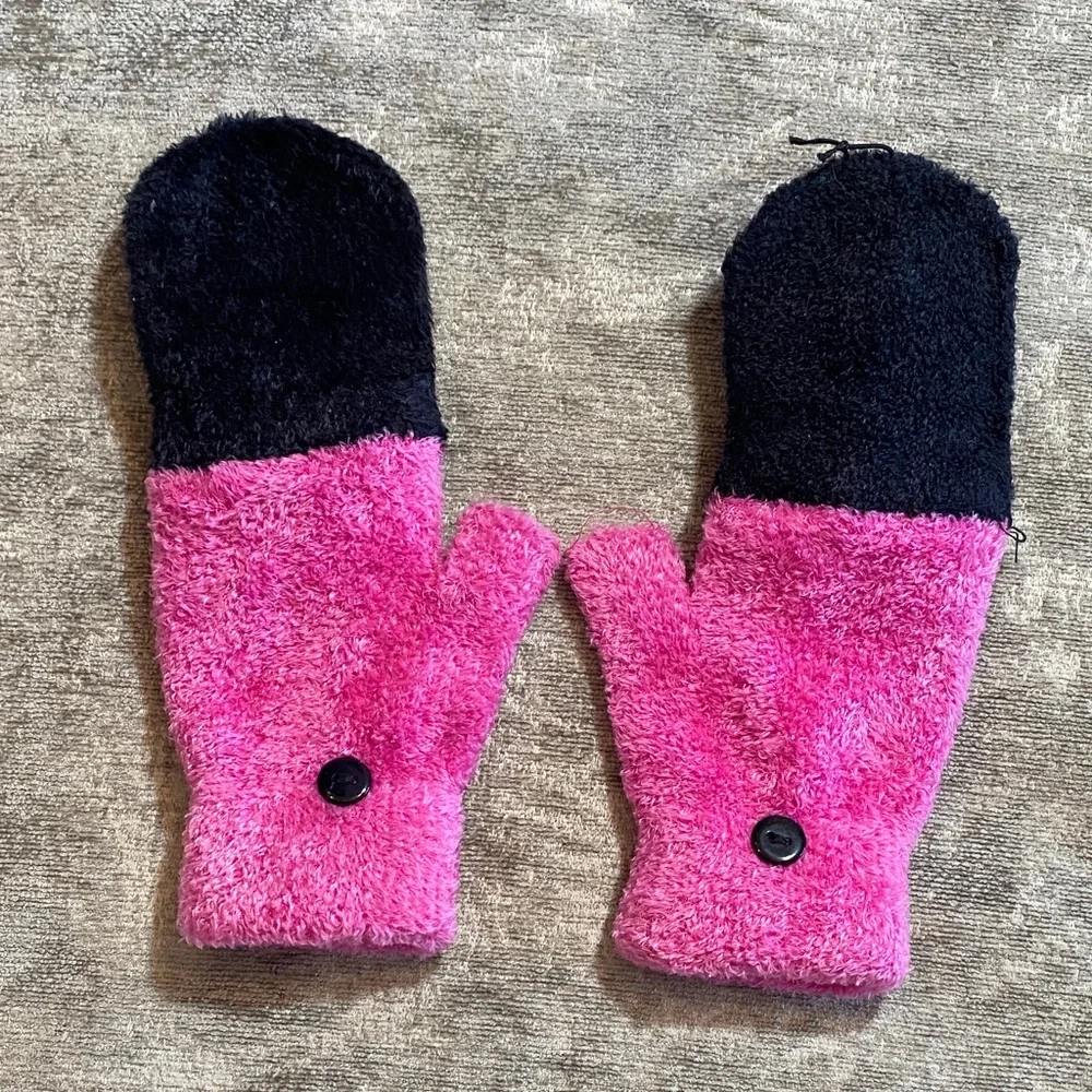 Pink & Black fuzzy Kids' Sequin fingerless mittens {1225}
